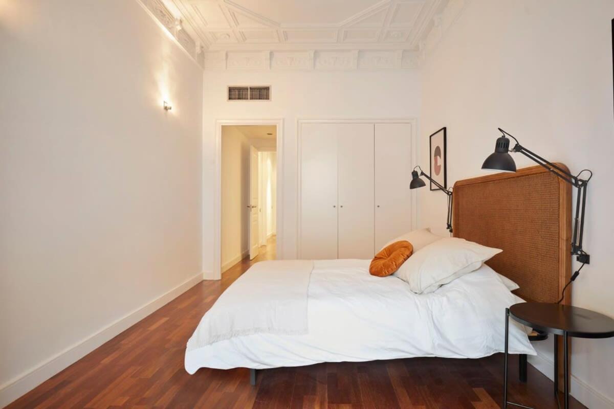 Classy 3Bd - 2Bth With Private Patio In Eixample