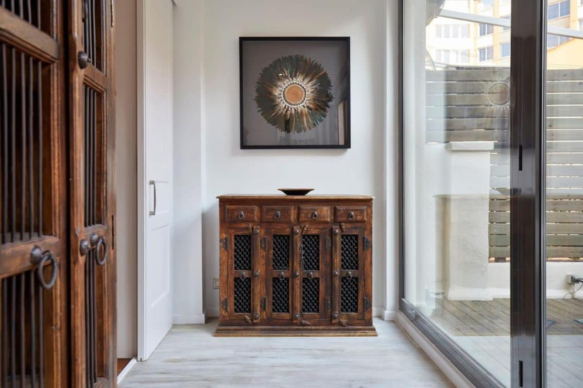 Appartement Classy 3Bd - 2Bth With Private Patio In Eixample *